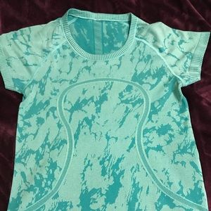 Lululemon Swiftly Tech